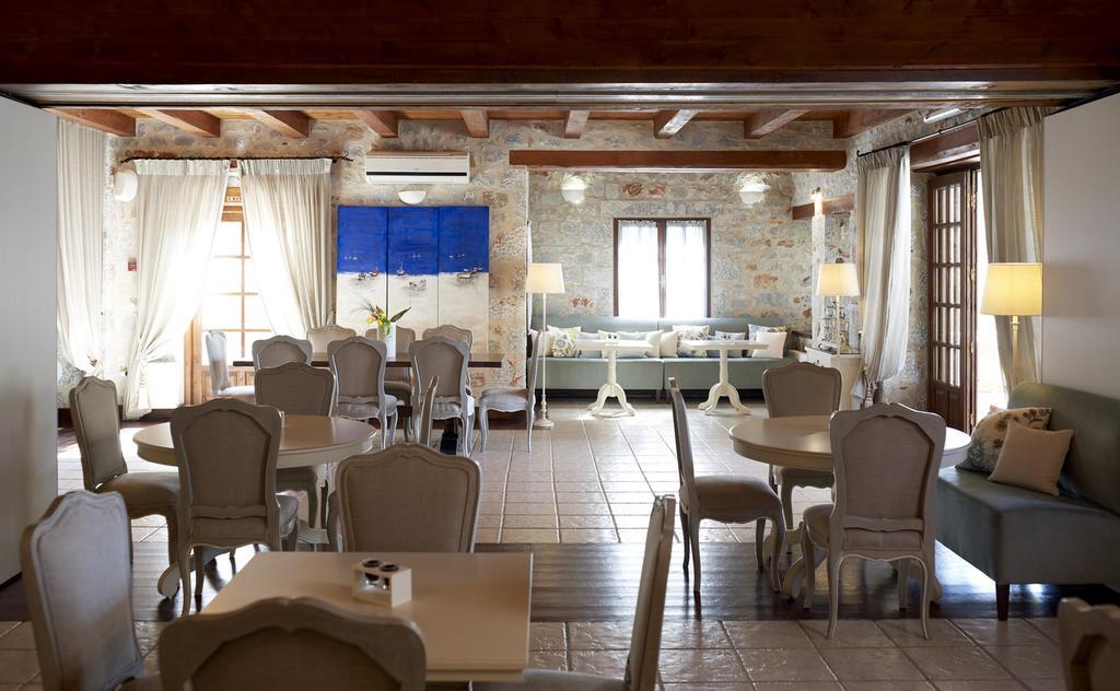 Porto Vitilo Boutique Hotel Karavostásion Eksteriør billede