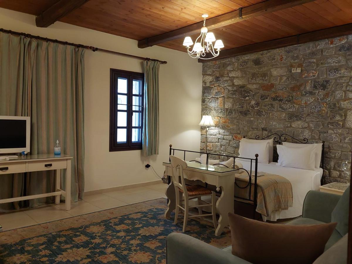 Porto Vitilo Boutique Hotel Karavostásion Eksteriør billede