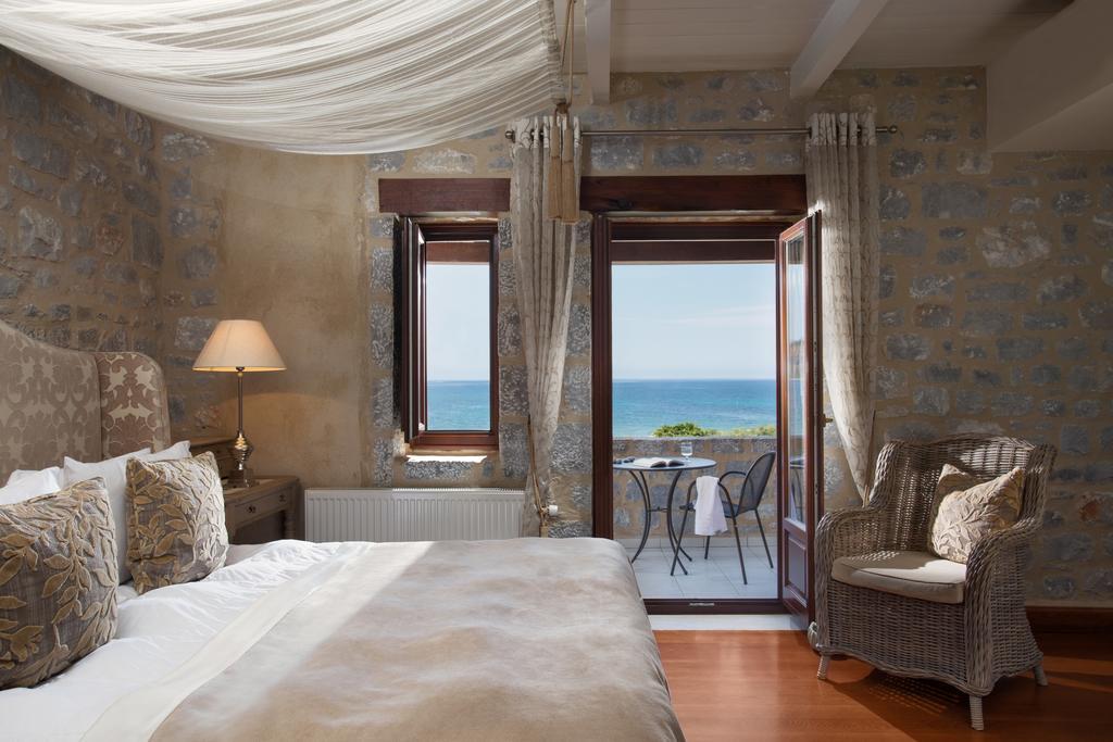 Porto Vitilo Boutique Hotel Karavostásion Eksteriør billede